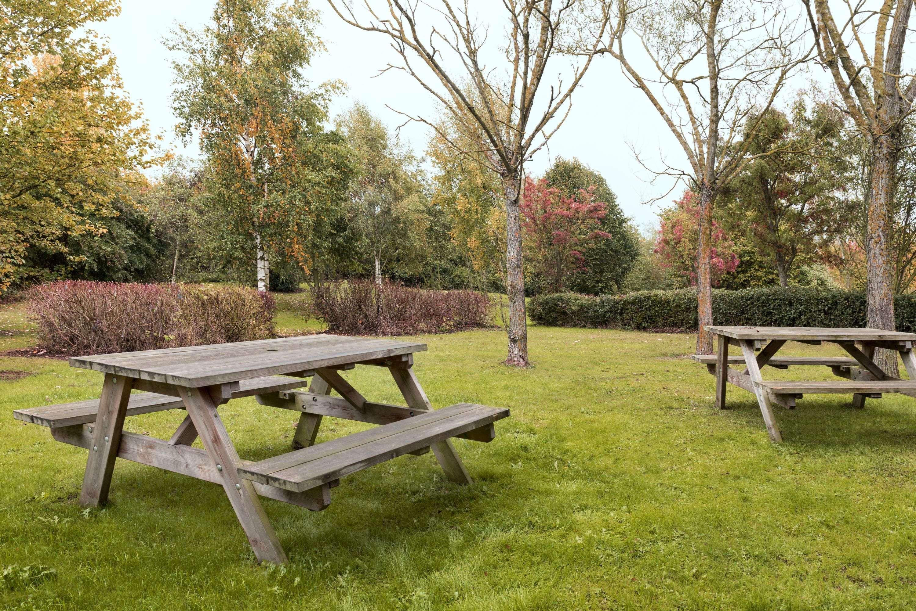 קאסל דונינגטון Days Inn By Wyndham Donington מראה חיצוני תמונה