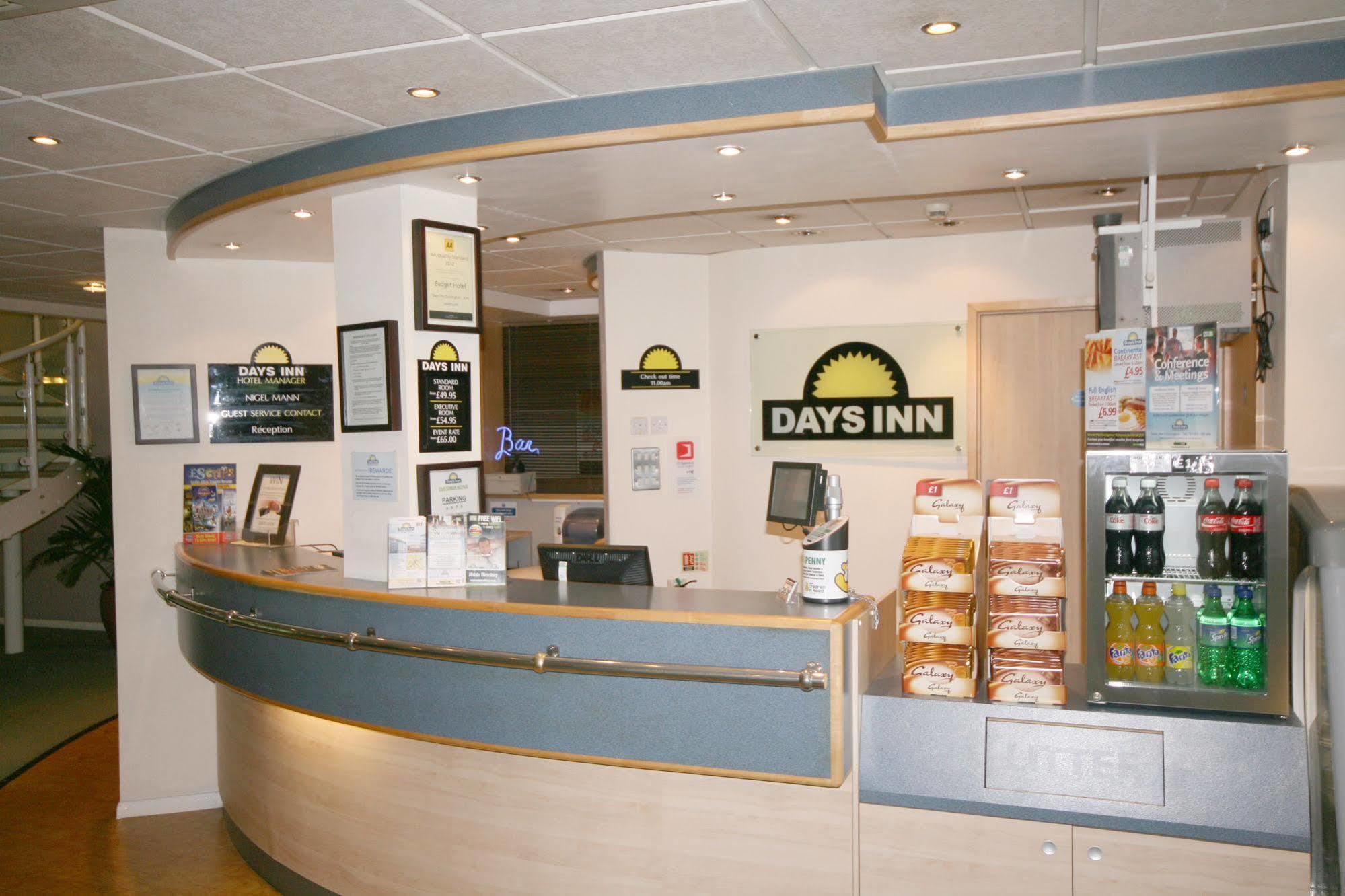 קאסל דונינגטון Days Inn By Wyndham Donington מראה חיצוני תמונה